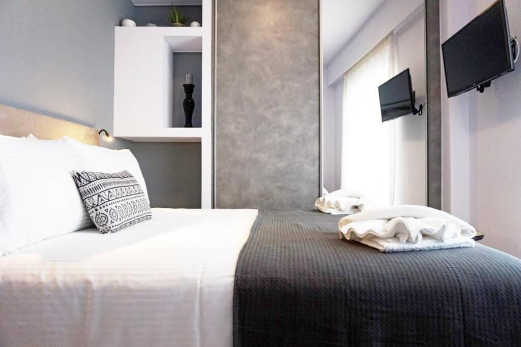 C-Home Studio In The Heart Of Chania Ханья Экстерьер фото